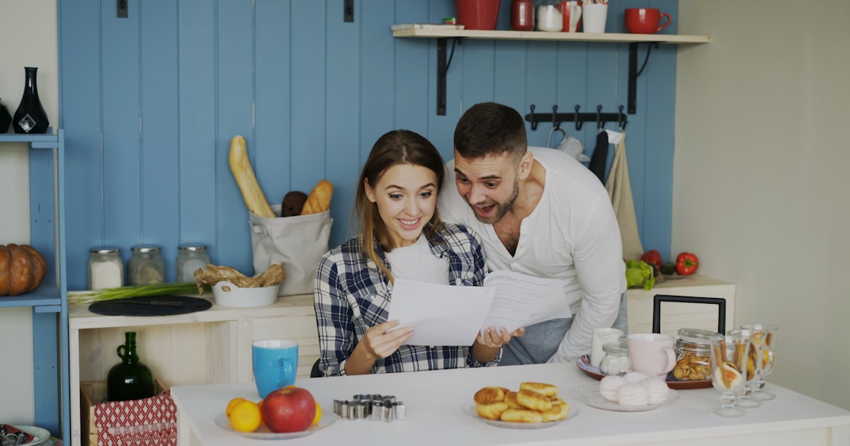How to Budget With Two Incomes in One Household — cover image