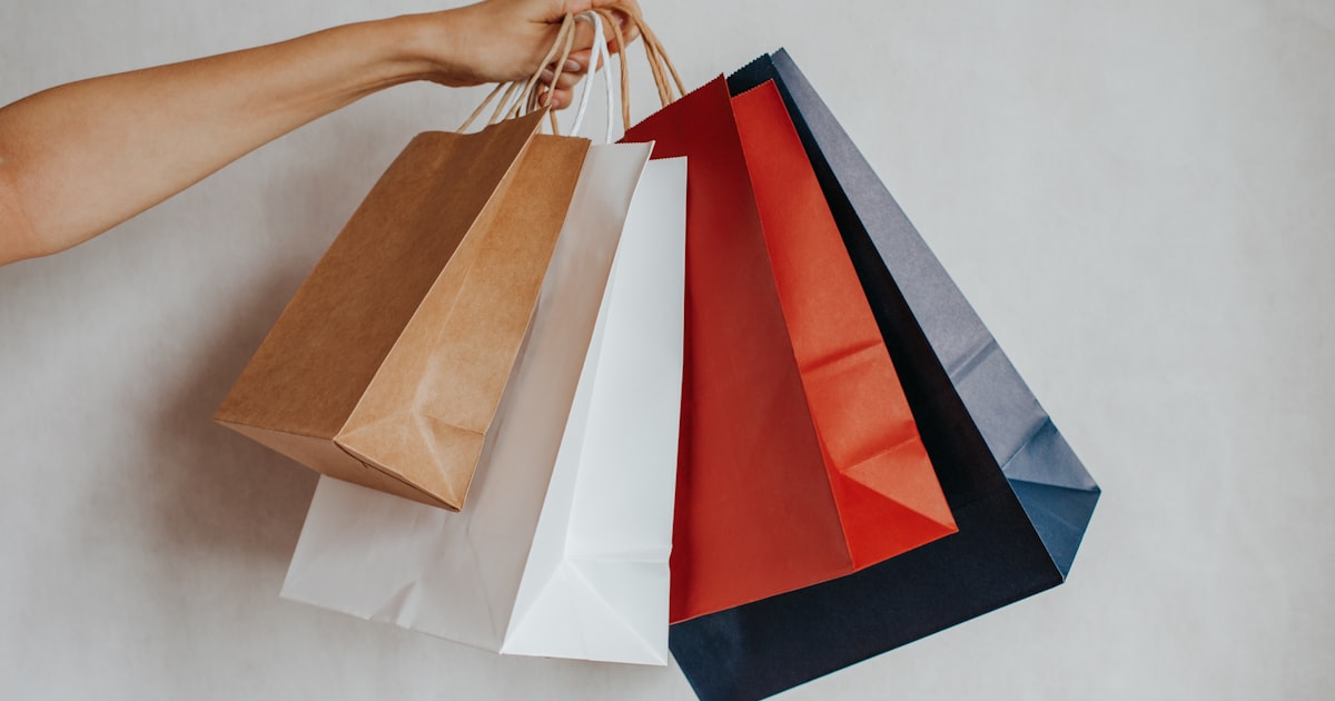 How to Stop Impulse Spending: 10 Practical Strategies That Work — cover image