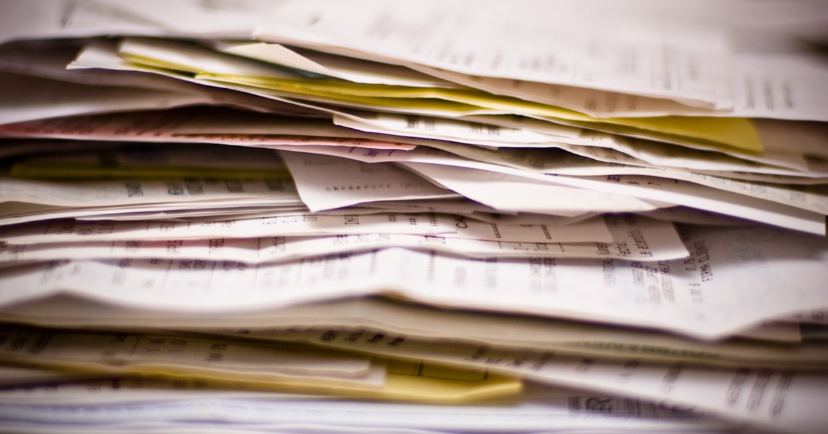 How to Track Your Expenses (And Actually Keep Doing It) — cover image